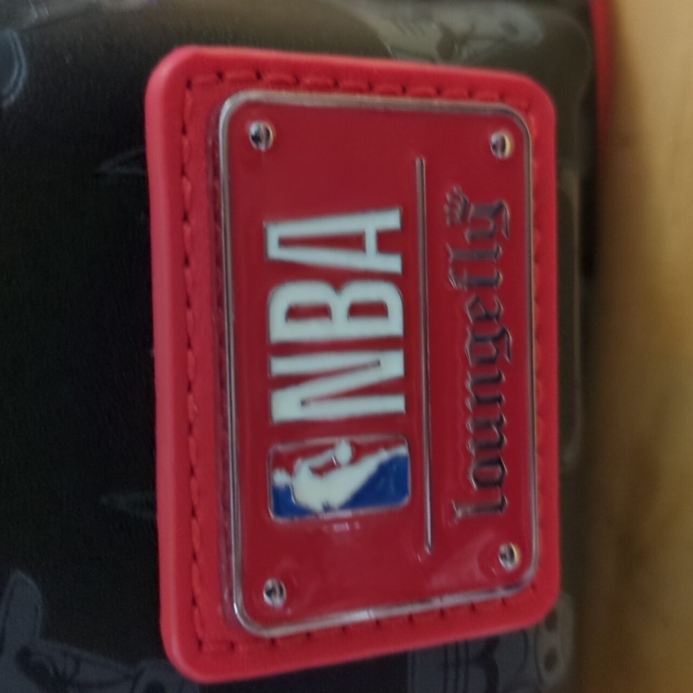 NWT Chicago Bulls Mini Backpack - Picture 7 of 7